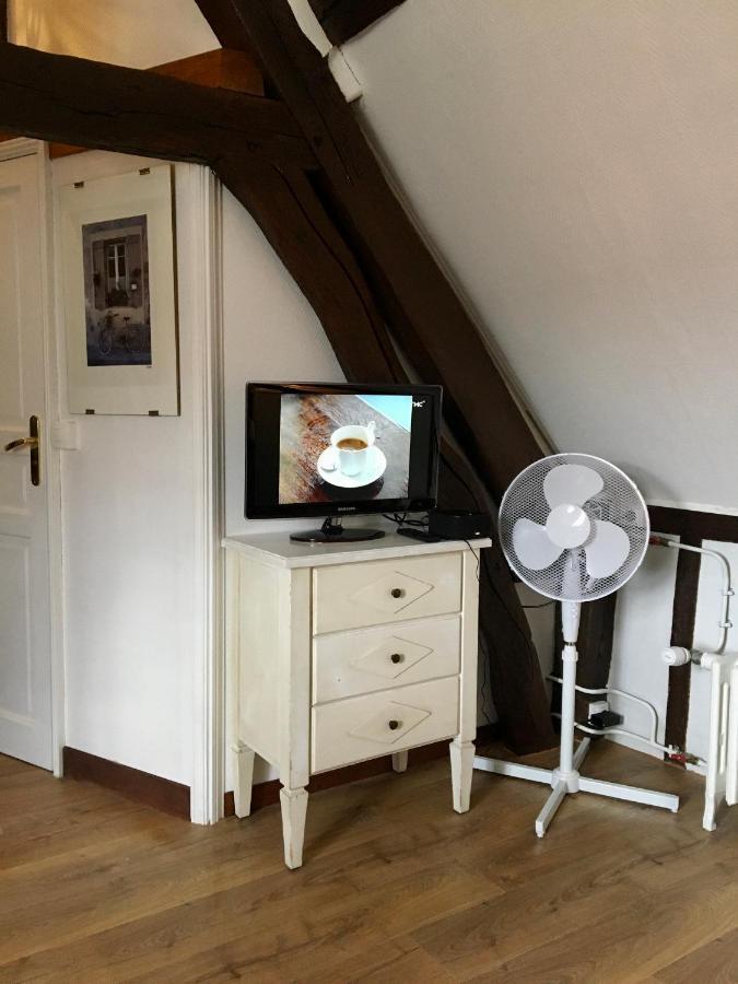 Au Coin Romantique Vernon Giverny Экстерьер фото